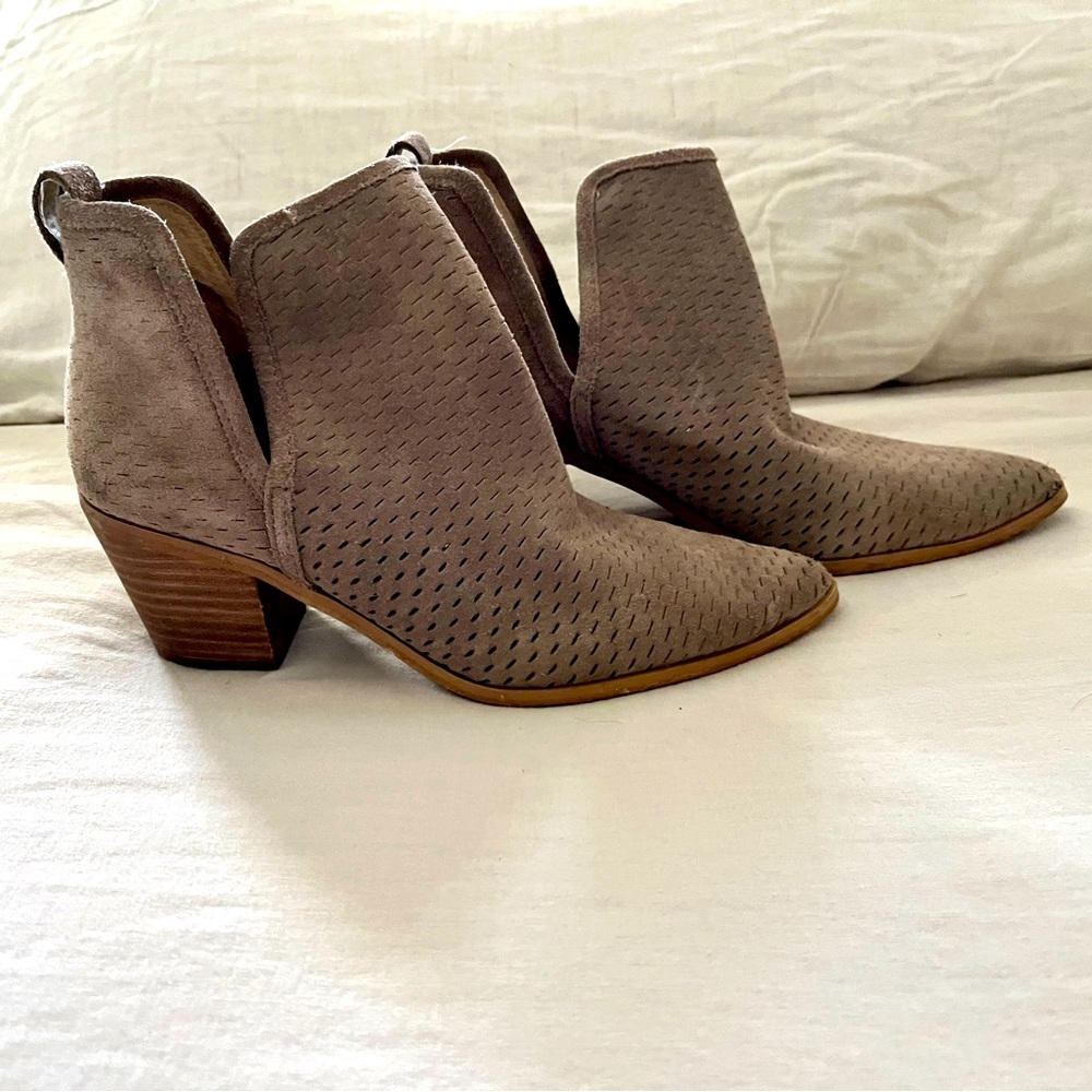Lucky Brandy Baley booties size 7